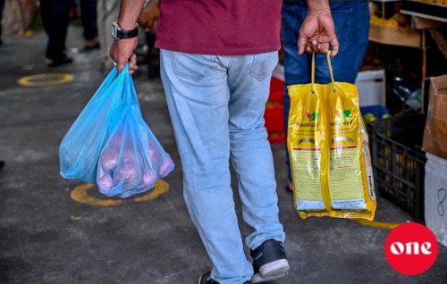 Miadhun feshigen konme plastic kothalhakah 2 rufiyaa nagaane