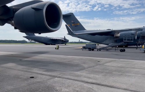 America ge military mathindhaa boat eh vehttihjje