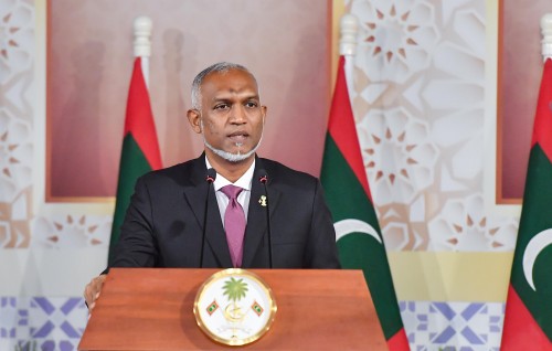 Dhogu fethurun othee mujuthamaugai moolaafai, ekamugai baiverivaan azum kanda'alhan jehey: Raees