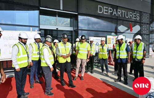 PHOTO: VIA ge aa terminal ge massaikaithah Raees ballavaalehvun