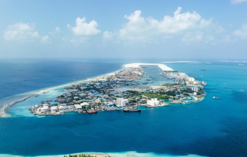 Thilafushin gellunu meehaa maruvefai ovvai fenijje