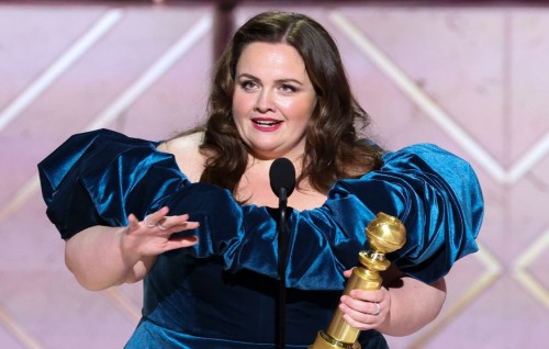 Golden Globes Awards: Jessica Gunning ah eyna ge furathama Golden Globe libihjje