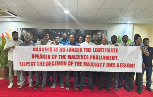 Nasheed ge ithubaarunethkamuge massala agendakoh maadhamaa majils jalsaaeh baavvaidihumah edhijje
