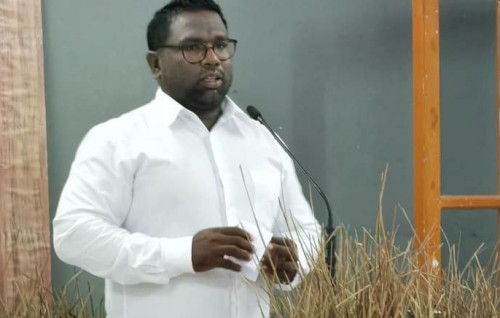 Karantu bill thah nudhahkkai hurumun Bileffahi Council ge raees suspend kohffi
