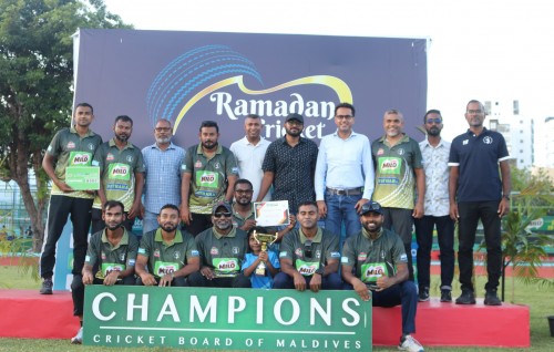 Ramazan cricket carnival: Sarukaaru office thakaai kunfunithakuge mubaaraathuge champion kan Police ah