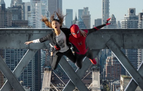 Pandemic ge thereygai 1 Billion dollar ge aamdhanee eh hoadhi furathama filma ah ''Spiderman''