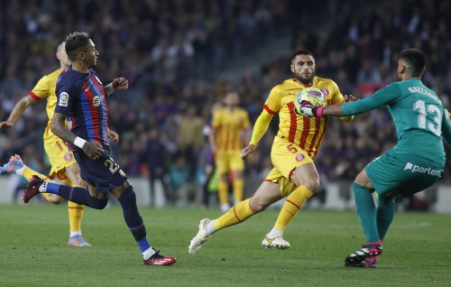 Girona in 1 vanaigai oiyy Barca hifahattaifi
