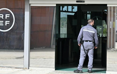 Spain football federation ge mai office ah fuluhun vadhejje