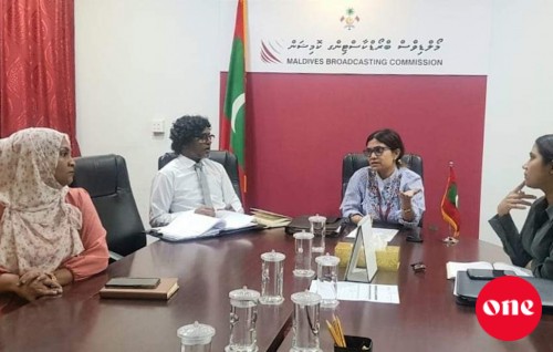 Broadcom hingaa imaaraathugai meedhaa ginavumaa gulhigen masakkai medhu kendijje