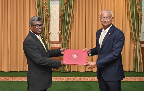 Raees Office ge Minister akah Ibrey hamajahsaifi