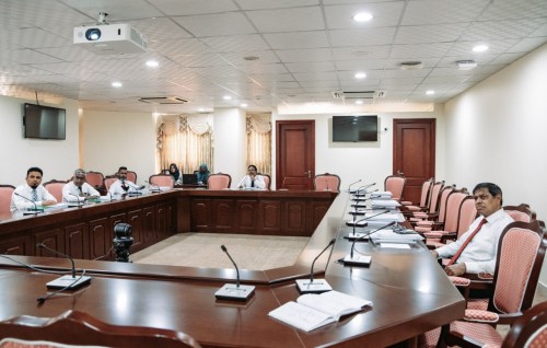Masdharu haama kuran noosverin ah majubooru vaa gothah oiy bill ah hiyaalu hoadhanee