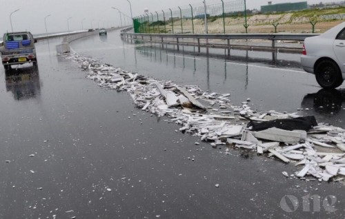 Highway dividers destroyed again, driver fled the scene