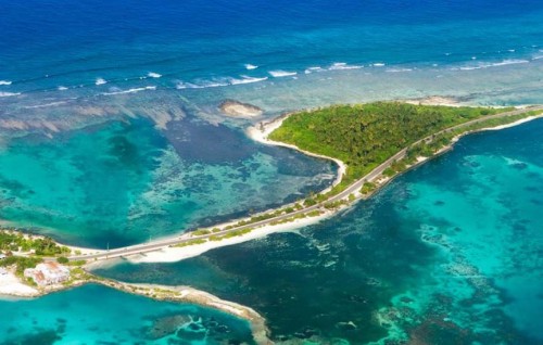 Google project ah Hithadhoo in 15,000 aka feet ge bimeh hama jahsaifi 