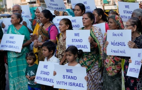 Adhuge dhuniy: Palestine aa jehuneemaa democracy ge andhiri faraaiy mihiradhanee kashfuvamunneve.