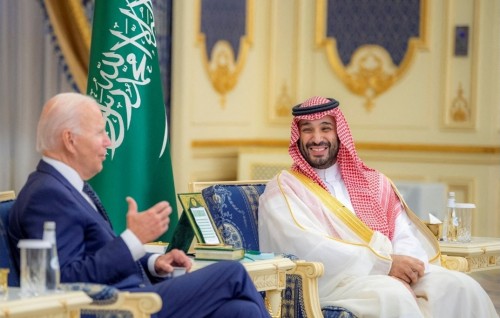 Prince Mohamed mihaaru vidhaalhuvanee mihenneve. America ruhssumakee kuran beynunvaa kameh nooneve.