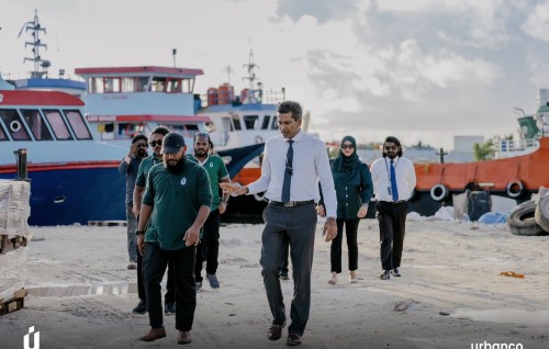 Hulhumale rayyithunnah seedhaa Urbanco ge MD aa suvaalu kureveyne nizaameh gaaimukoffi