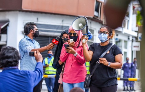 Kudhinnah kuraa aniyaa ithuruvanee nizaamugai huri massalathakuge sababun: ARC