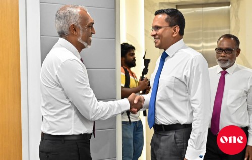Policy akee PPM, PNC gulhigen gulhifaivaa party thakaa eku Majilis majority hoadhun: Muizzu