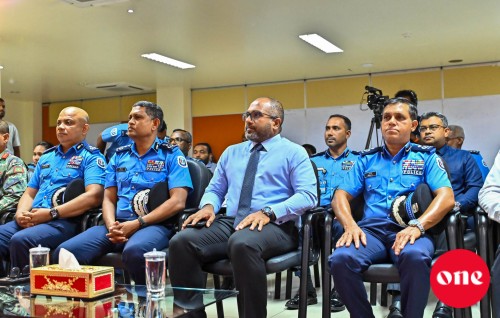 Kulli haalaiythakugai gulhaane number, 911 tha'aarafu koffi