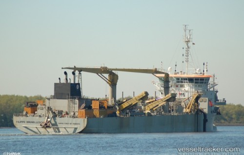 Dhuvaalaku hector eh hihkey dredger eh MTCC in genesfi