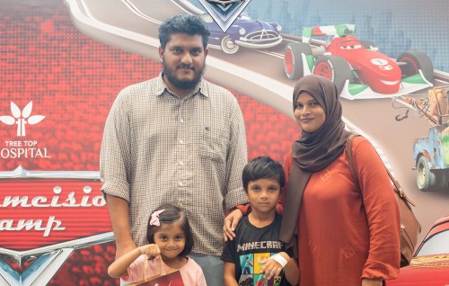 Tree top ge hithaanee camp kaamiyaabu kamaa eku ninmaalaifi