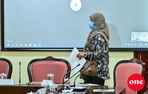 #OnePhoto : Minivan muassasaathakuge committee  in Election aai HPA  bahdhalukurun