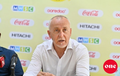 Maziya ge coach akah, kurin Bangladesh aai Indonesia gaives masakkaiyy koffaivaa Dukanovic