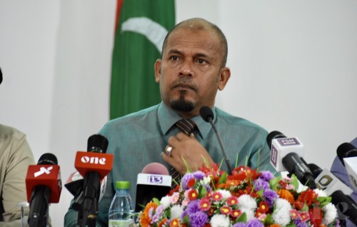 Local council inthihaabu April 3 gai baavvan mashvaraa kuranee