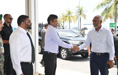 Medhu Raajje thereyge 3 atholhakah Raees furaavadaigenfi