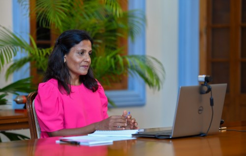 Kudakudhinnah kurimathivaa massalathah hallu kurumah e kudhinge hiyaalaai baiverivun muhinmu: Fazna