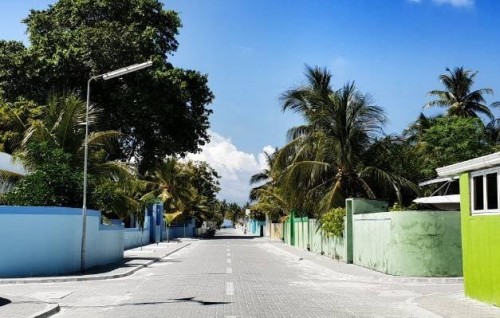 R. Meedhoo home quarantine gai huri meehaku maruvejje