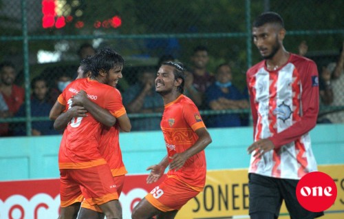 Hangnameedhoo, Omadhoo ge ithurun Dhiggaraai Nilandhoo adhi Bilehdhoo ves feshun rangalhu koffi
