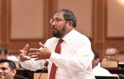 Dhivehiraahjje Chagos mahssala: Alifu dhaaluge gaanoonee hamain 200 meylu hoadhan Raahjje ah vakaalaathu kureveyne: Qasim