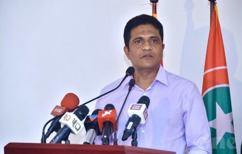 Nihaange mahchah kuraa risvathu hifumuge kushuge eh dhauvaa a'nburaa gengosffi