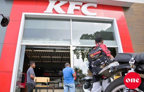KFC ge billoorigandu thalhaali massalaigai hayyaru kuri meehaa ge bandhan 30 dhuvas