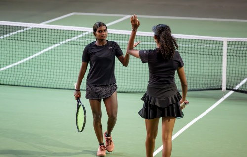 Doubles champion kan Aaraa aai Nayara ah, Single champion akee Aaraa