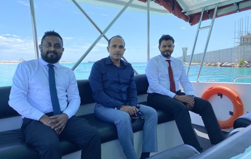 Court in engumun Yameen ah vakeelunnaa bahdhalu kurumuge furusathu dheefi