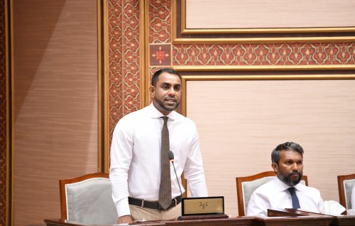 Dhuru atholhu thakugai tourism fulhaa kurumah lui dheyn gaanoonu islaahu kuranee