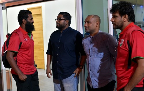 Dhagandey alun gaumee team ah, amaazu 100 ahtha?