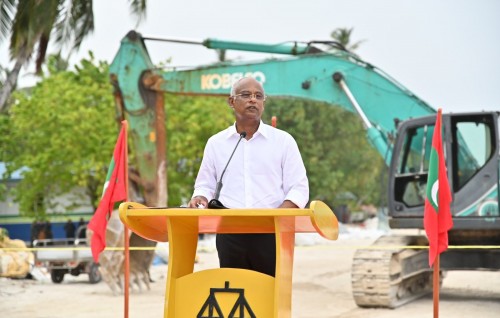Komme dhuvahaku ribbon kandan jehey varah mashroou thah nimifai ebahuri: Raees
