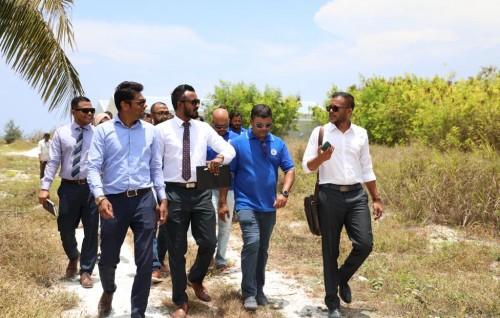 STO fuh factory ah Kulhudhuhfushin bin kanda alhaifi