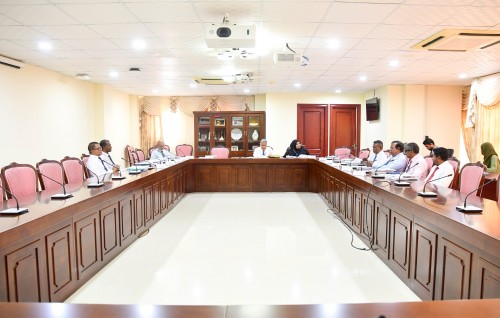 Cigarrete vakkan: Idhaaraathah haazirukuraa 241 committee bahdhaluvun fasskoffi 