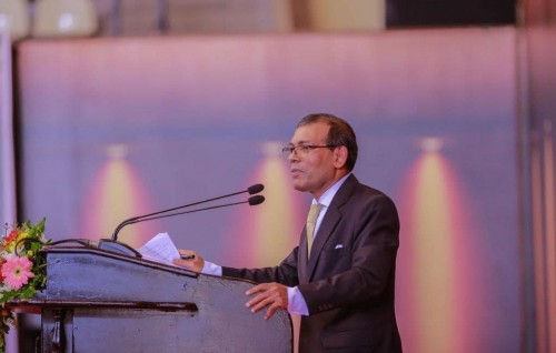 Dharani boduvumakee moosumee gellunthakun araigathumah oiy huraheh: Nasheed