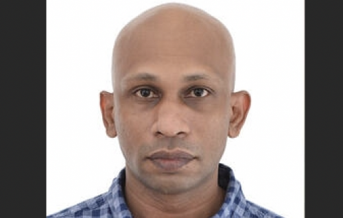 Maaiy Allah aaai keerethi Rasoolaa ah furahsaarakuri Rusthum bandhugai huri dhuvasthah kendumun minivan vejje