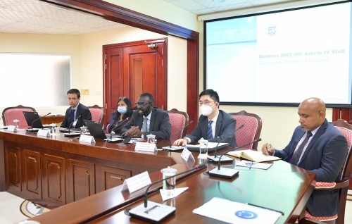 Raajjeyge igthisoadhee haalathu mivaguthu rangalhu: IMF