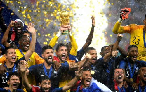Giroud ves himanai, Champion France in World Cup sqaud iulaan koffi