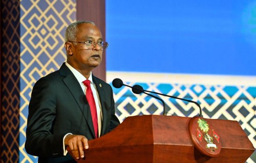 Sharuee dhaairaa masahkaiy kuramun annanee minivankoh, Rayyithun ge ithubaaru annanee libemun: Raees