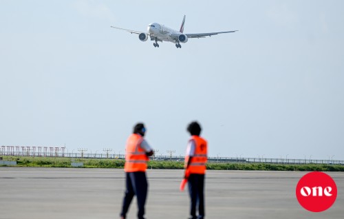 Airport ge apron gai masahkaiy kuraa muvazzafunnah risk allowance eh dheyn Raees ninmavaifi