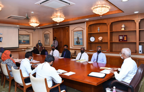 Raeesuljumhooriyyaa akaa eku Omadhoo Council ge furathama bahddhaluvun