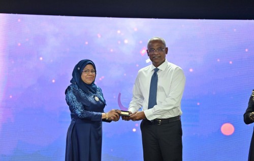 Mi aharuge Rehendhi award 6 beyfulhakaai MTCC ah